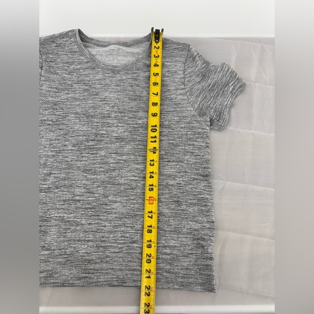 Athleta Seamless Heathered Gray Top - Picture 4 of 6